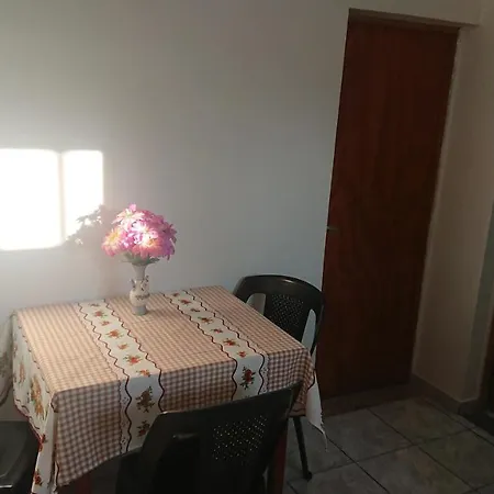 El Depto De La Abuela Apartment Puerto Iguazu Exterior photo